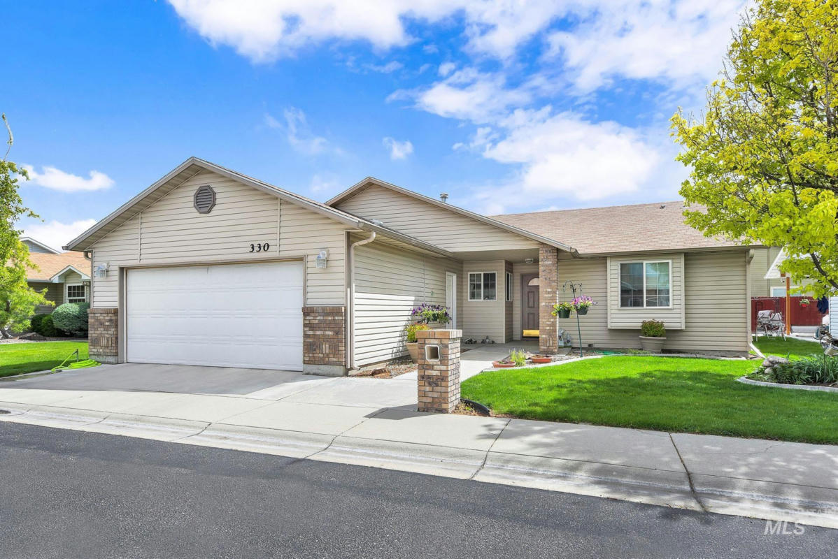 330 N WESTMINSTER ST, NAMPA, ID 83651, photo 1 of 30