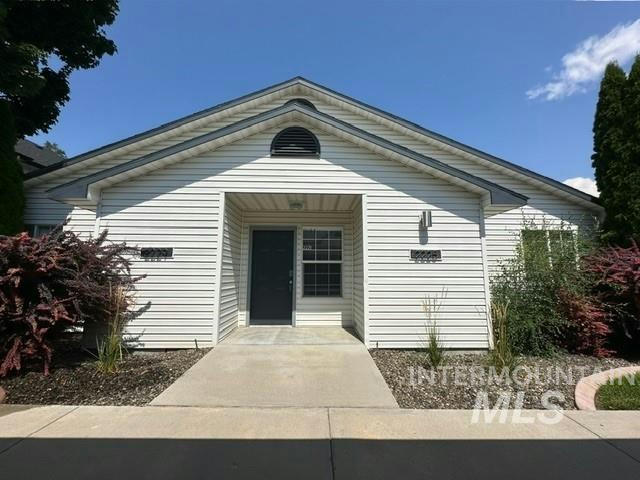 2225 S CHALLENGER LN, BOISE, ID 83705, photo 1 of 29