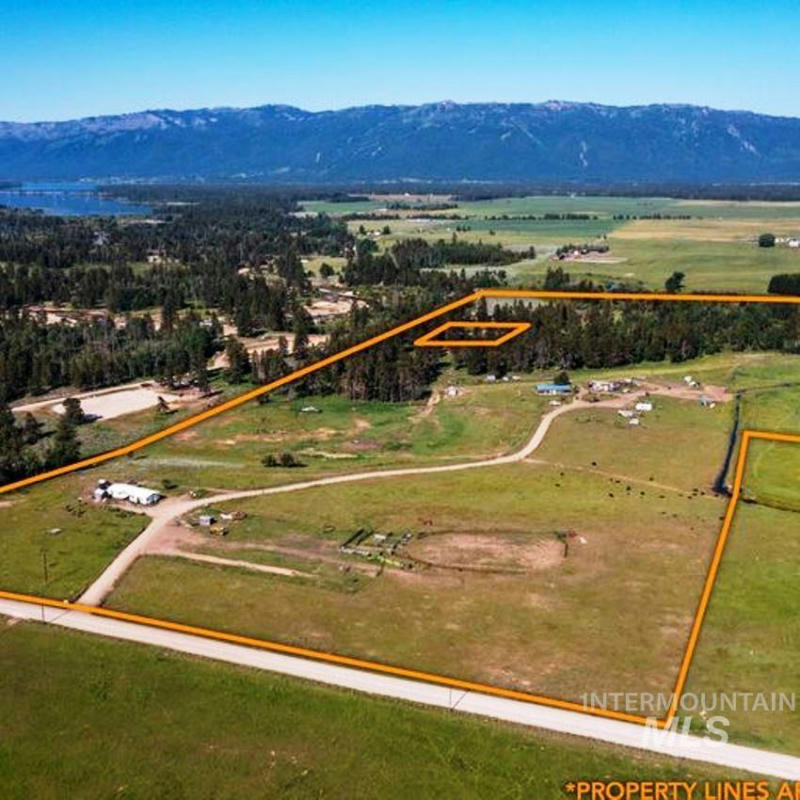 385 GOLD FORK RD, DONNELLY, ID 83615, photo 1 of 50