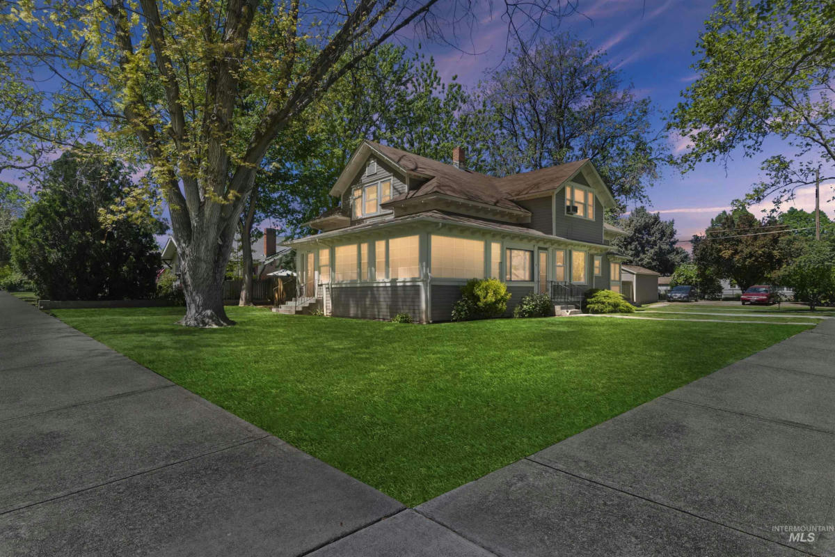 503 9TH AVE S, NAMPA, ID 83651, photo 1 of 30