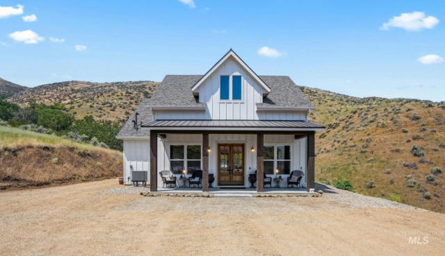 48 SHOEMAKER LN, HORSESHOE BEND, ID 83629 - Image 1