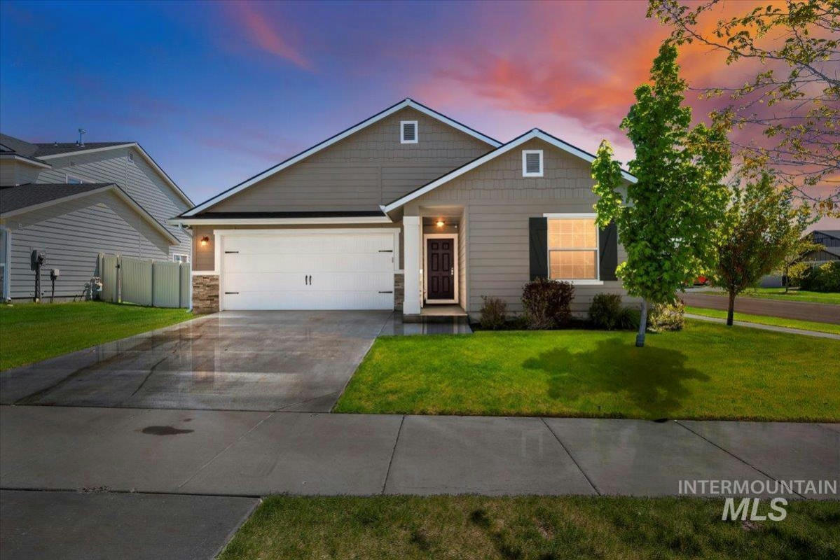 8148 S RED SHINE AVE, BOISE, ID 83709, photo 1 of 26