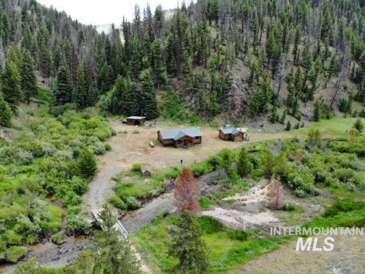 1376 YELLOW JACKET RD, NORTH FORK, ID 83466, photo 3 of 40