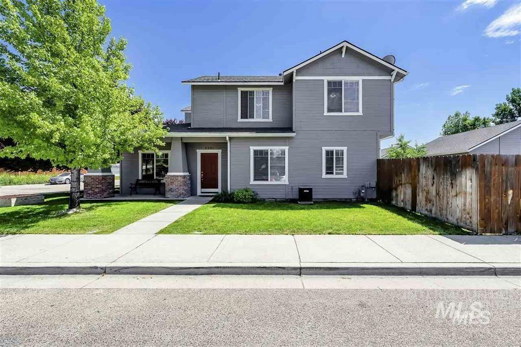 2201 S LEADVILLE AVE, BOISE, ID 83706, photo 1 of 24